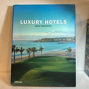 Golf Resorts (Luxury Hotels) (Luxury Hotels S.) by Martin (ed) Kunz Hardback The